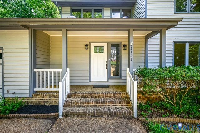 7731 Flag Tail Dr, Midlothian, VA 23112