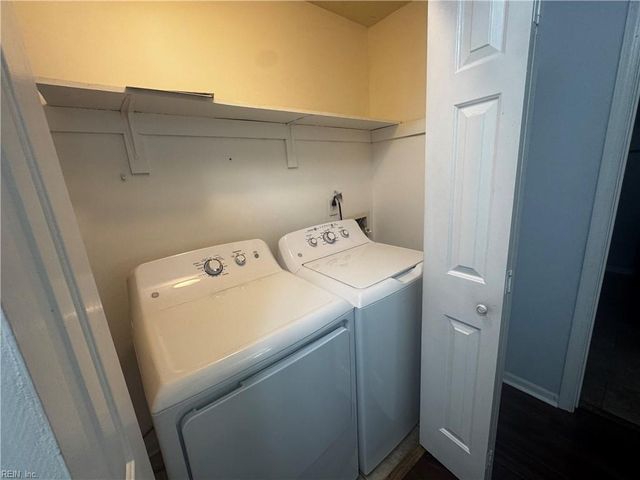 4033 Foxwood DR, Virginia Beach, VA 23462
