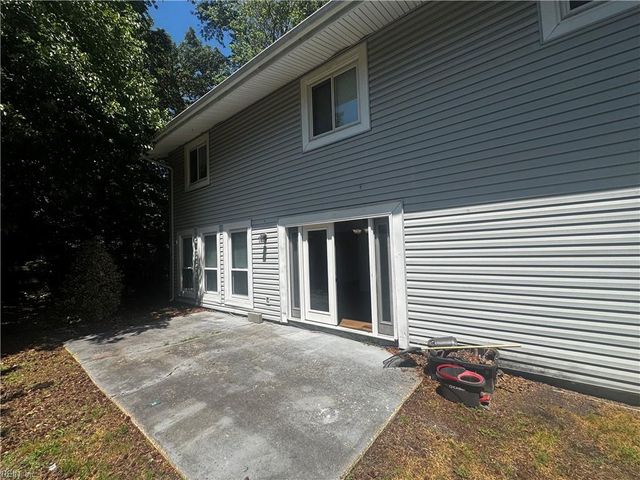 4033 Foxwood DR, Virginia Beach, VA 23462