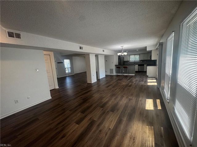 4033 Foxwood DR, Virginia Beach, VA 23462