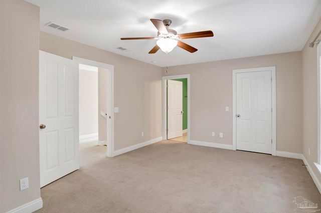 10692 Squall Line Rd, Pensacola, FL 32507