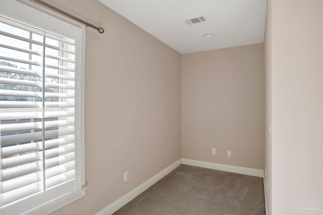 10692 Squall Line Rd, Pensacola, FL 32507