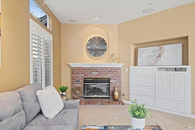 4706 Devonshire Pl, Santa Rosa, CA 95405