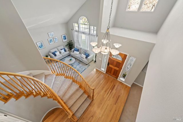 4706 Devonshire Pl, Santa Rosa, CA 95405