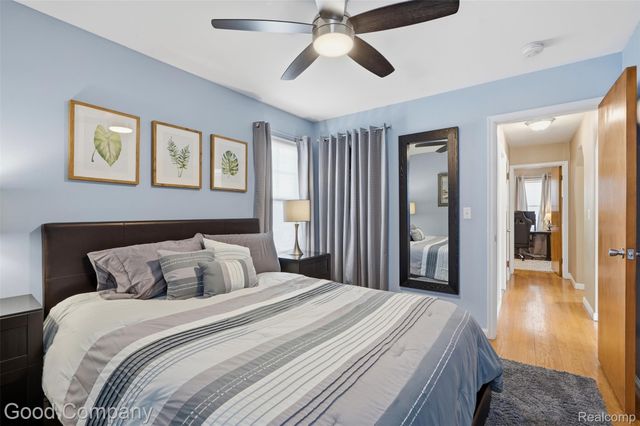 23470 Oneida Street, Oak Park, MI 48237