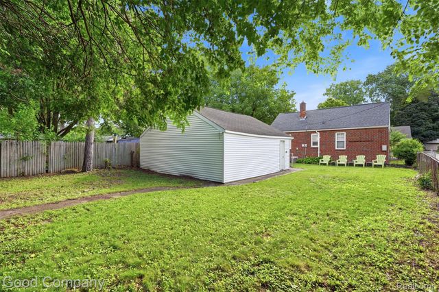 23470 Oneida Street, Oak Park, MI 48237