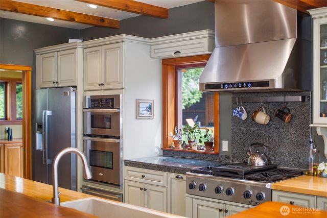 1920 White Point Road, Friday Harbor, WA 98250