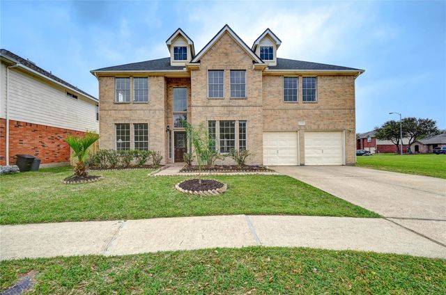11906 Dinosaur Valley Drive, Sugar Land, TX 77498