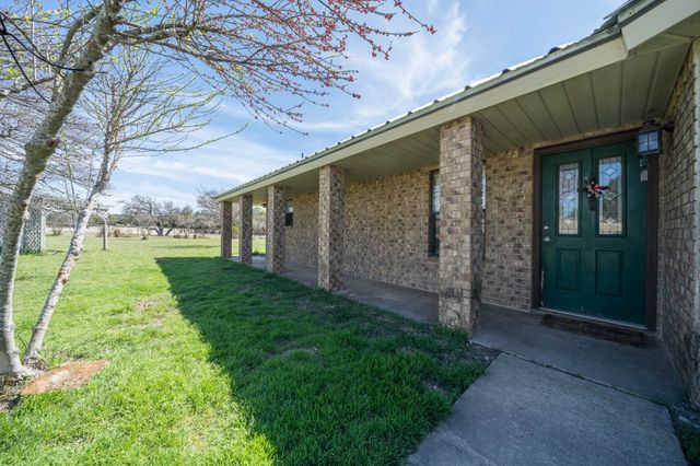 5680 County Road 142, Gatesville, TX 76528
