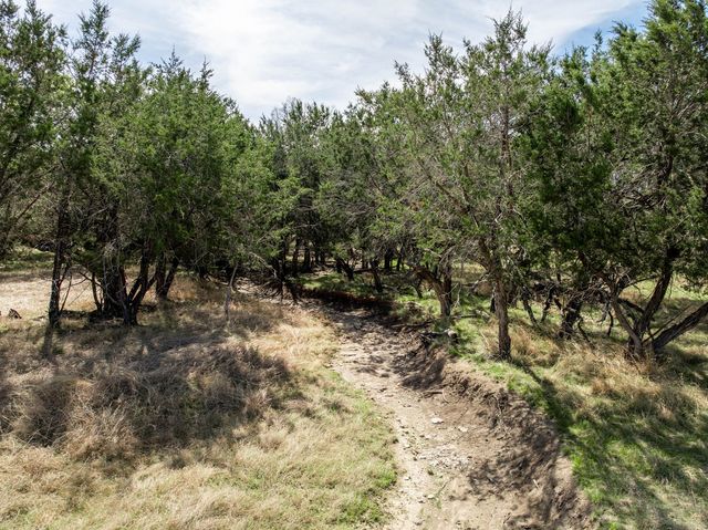 5680 County Road 142, Gatesville, TX 76528