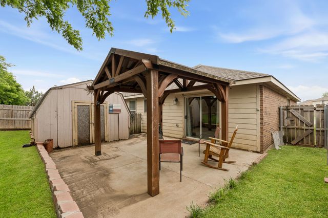 8612 Boswell Meadows Drive, Fort Worth, TX 76179