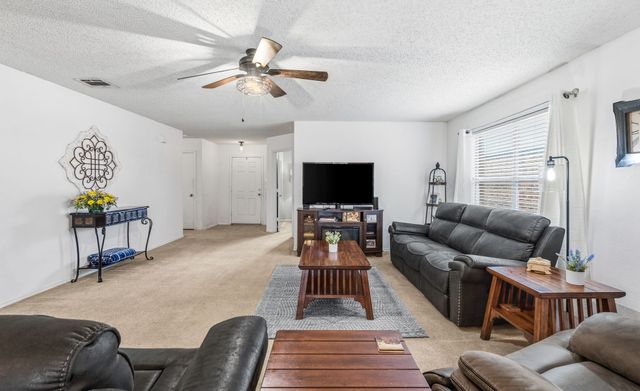 8612 Boswell Meadows Drive, Fort Worth, TX 76179