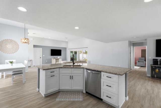 404 SW South Quick Circle, Port St. Lucie, Port St Lucie, FL 34953