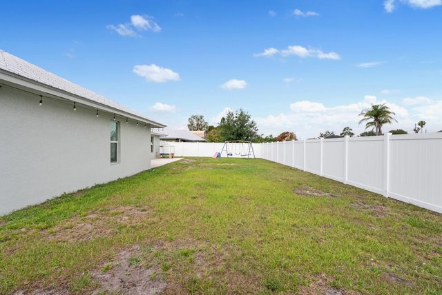 404 SW South Quick Circle, Port St. Lucie, Port St Lucie, FL 34953