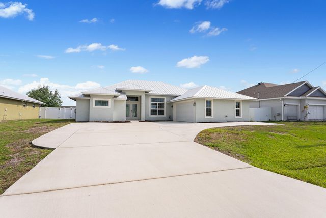 404 SW South Quick Circle, Port St. Lucie, Port St Lucie, FL 34953
