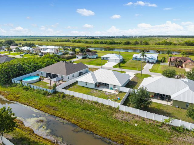 404 SW South Quick Circle, Port St. Lucie, Port St Lucie, FL 34953