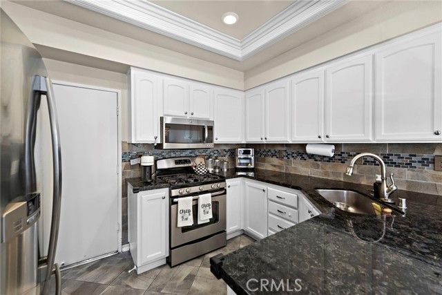 27702 Rubidoux, Mission Viejo, CA 92692