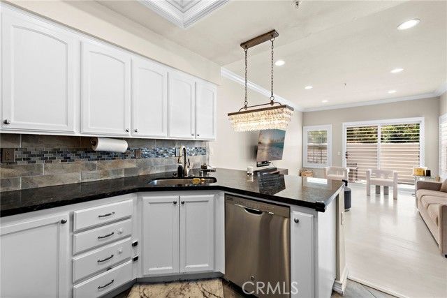 27702 Rubidoux, Mission Viejo, CA 92692