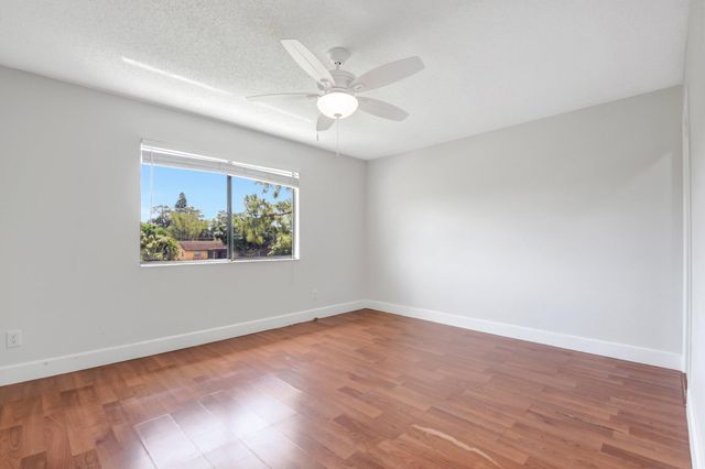 1506 Wharf Lane, Greenacres, FL 33463