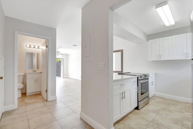 1506 Wharf Lane, Greenacres, FL 33463