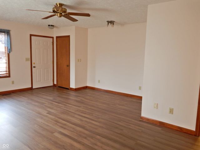 243 Meridian Court 17, Pittsboro, IN 46167