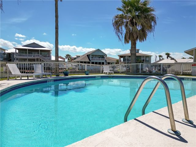 2290 N Fulton Beach 214, Rockport, TX 78382