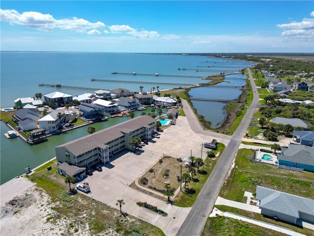 2290 N Fulton Beach 214, Rockport, TX 78382
