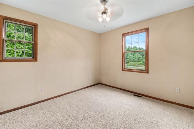 78 N Hilton Park Road, Muskegon, MI 49442