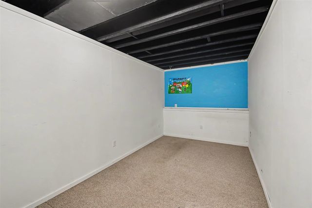 78 N Hilton Park Road, Muskegon, MI 49442