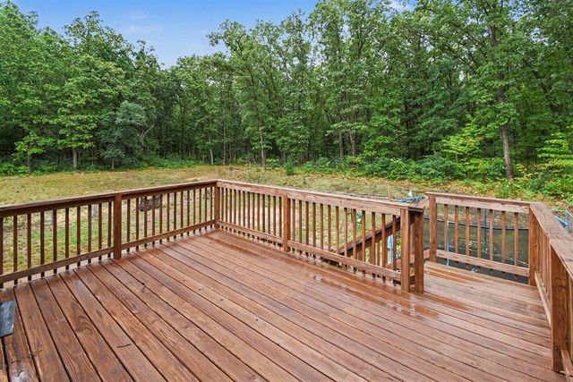 78 N Hilton Park Road, Muskegon, MI 49442