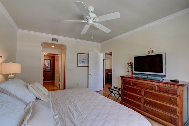 780 S Sapodilla Avenue S 401, West Palm Beach, FL 33401