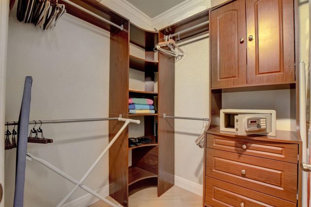 780 S Sapodilla Avenue S 401, West Palm Beach, FL 33401
