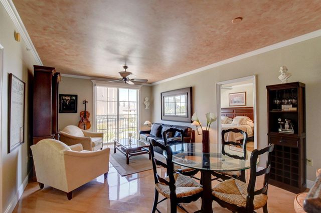 780 S Sapodilla Avenue S 401, West Palm Beach, FL 33401