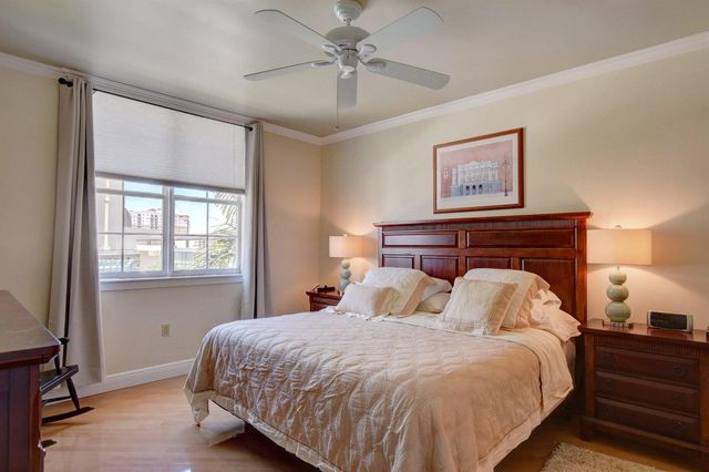 780 S Sapodilla Avenue S 401, West Palm Beach, FL 33401