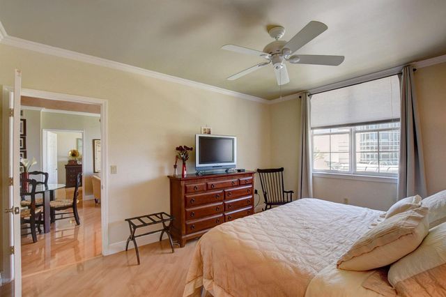 780 S Sapodilla Avenue S 401, West Palm Beach, FL 33401