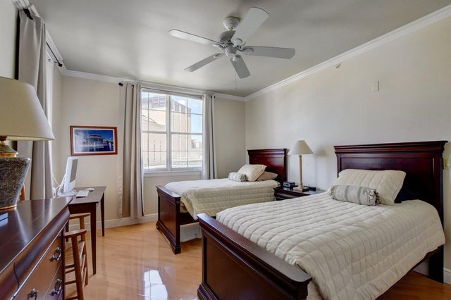 780 S Sapodilla Avenue S 401, West Palm Beach, FL 33401