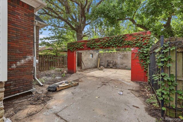 3281 Waverly Street, Detroit, MI 48238