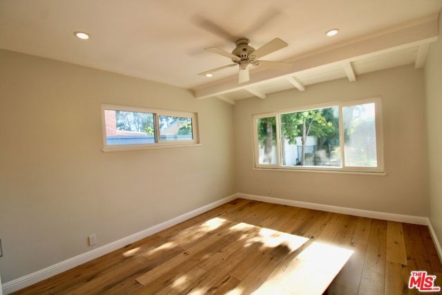 5415 Coldwater Canyon Avenue, Sherman Oaks, CA 91401