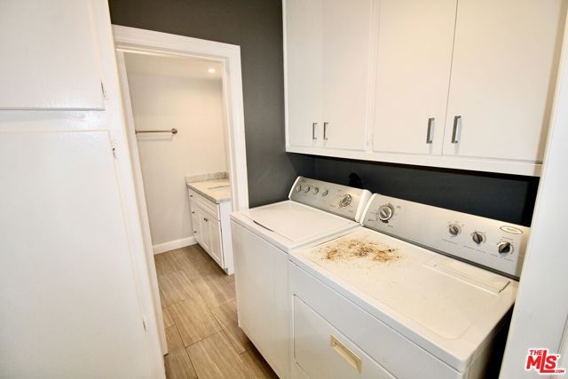 5415 Coldwater Canyon Avenue, Sherman Oaks, CA 91401