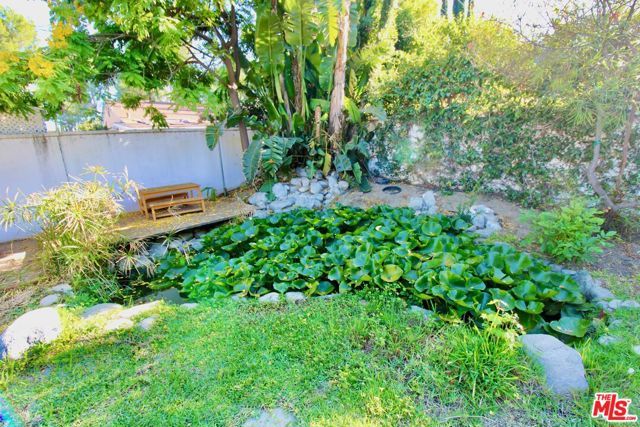 5415 Coldwater Canyon Avenue, Sherman Oaks, CA 91401