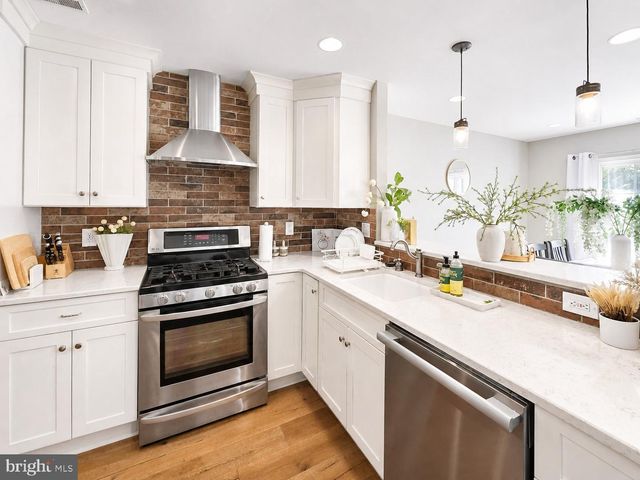 1002 DELANCEY WAY, Marlton, NJ 08053