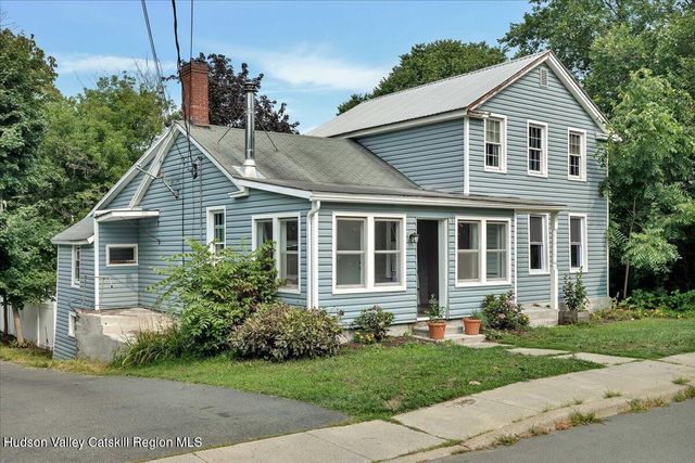 43 Elm Street Street, Nassau, NY 12123