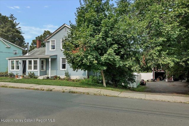 43 Elm Street Street, Nassau, NY 12123