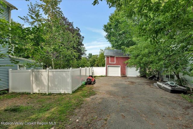 43 Elm Street Street, Nassau, NY 12123