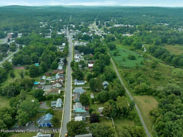 43 Elm Street Street, Nassau, NY 12123