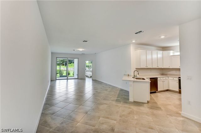 20545 Hazelnut CT S, Lehigh Acres, FL 33976