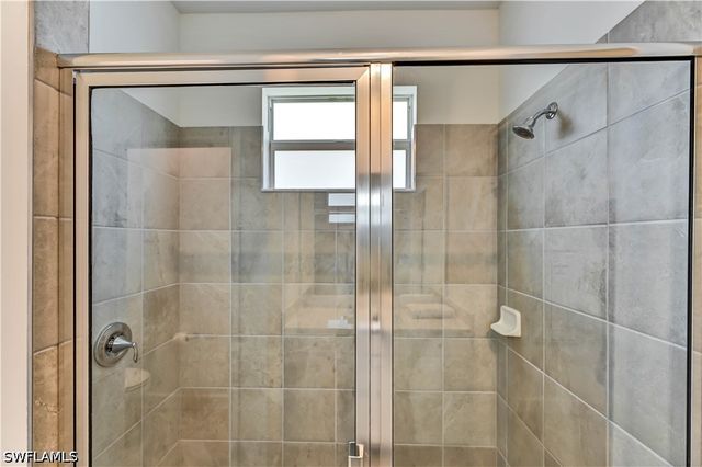 20545 Hazelnut CT S, Lehigh Acres, FL 33976