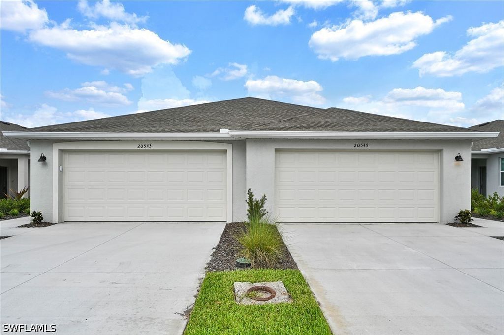 20545 Hazelnut CT S, Lehigh Acres, FL 33976