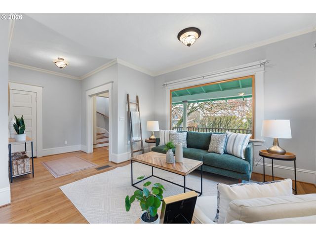 5025 Ne 24TH Ave, Portland, OR 97211