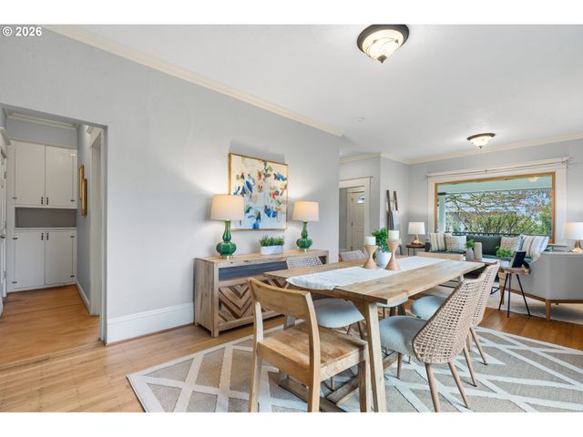 5025 Ne 24TH Ave, Portland, OR 97211